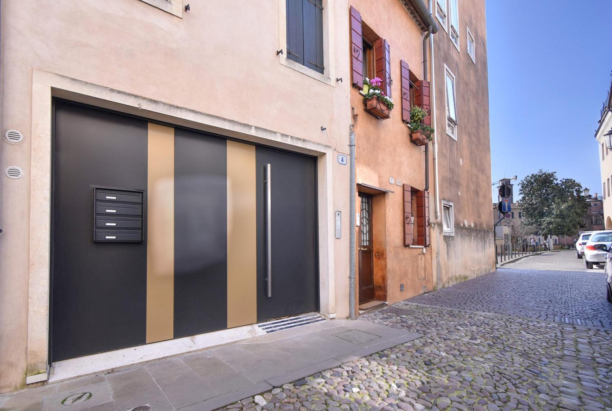 Welc-Om Padova Al Santo Apartment Exterior photo